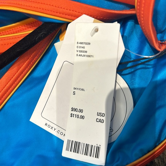 Urban Outfitters x Roxy
Blue Roxy Exclusive Open-back One-piece Swimsuit NWT - Picture 5 of 5